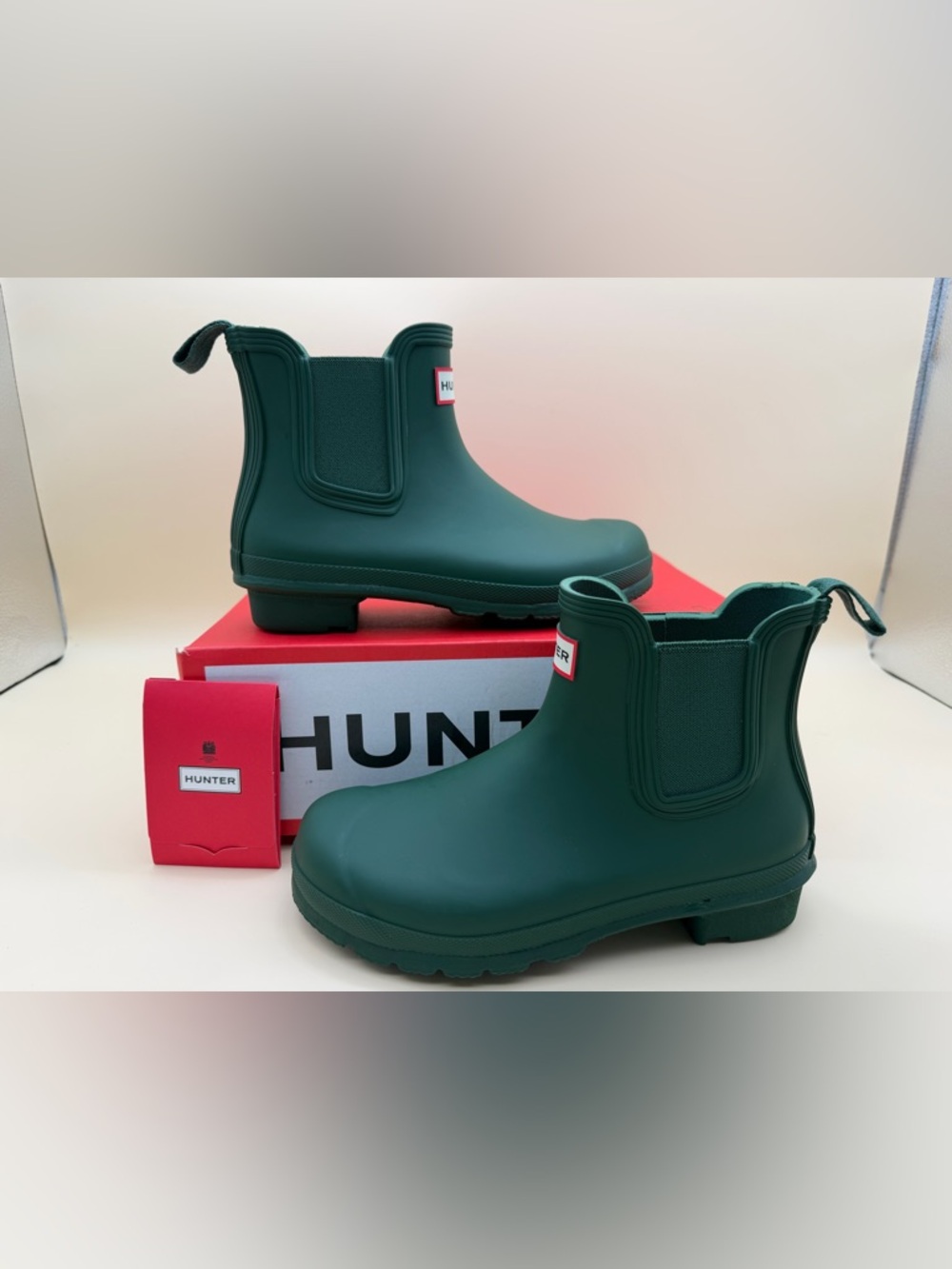 Hunter Original Chelsea Boots Women's 7 Green New WFS2078RMA